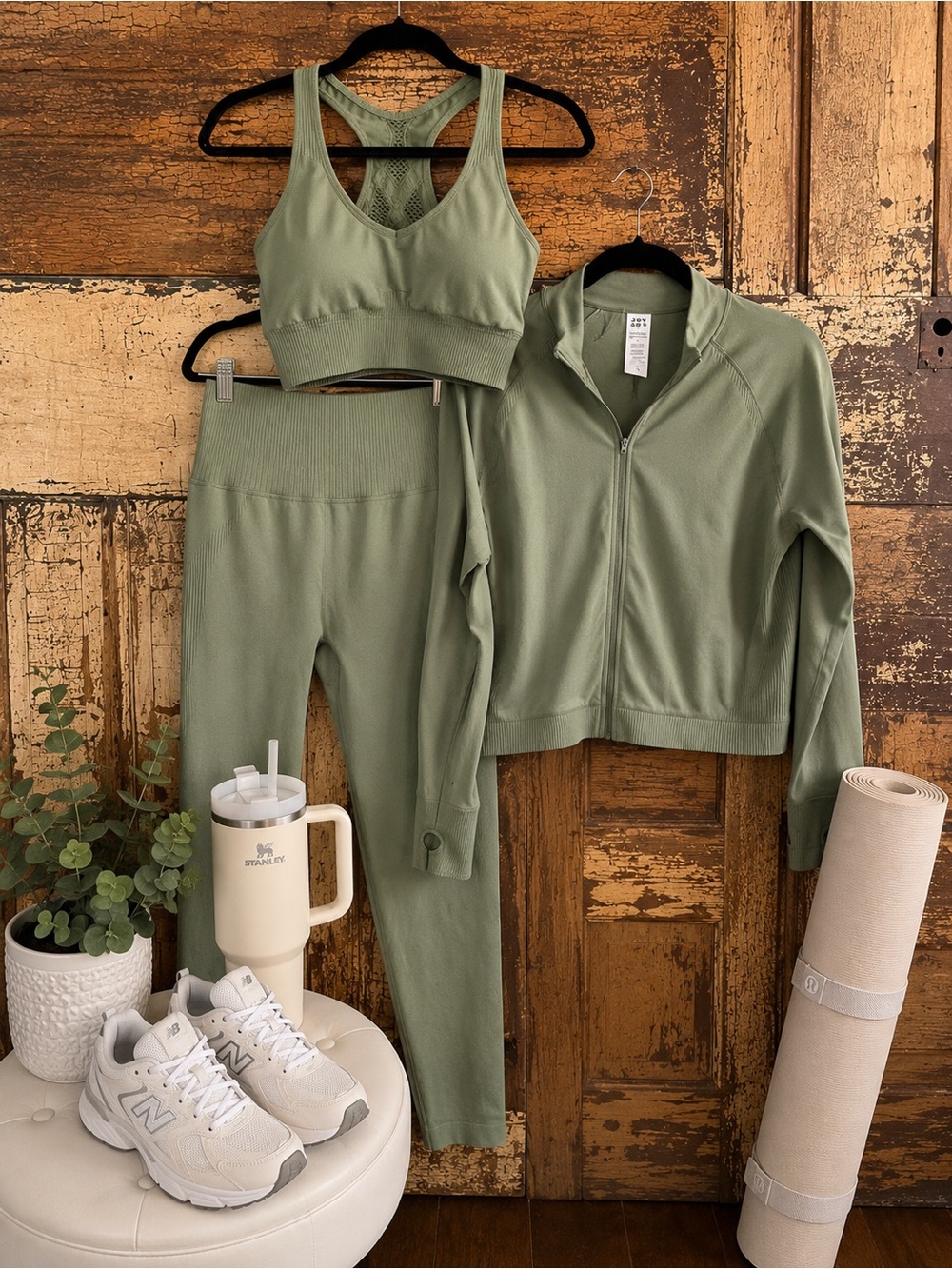 JoyLab 3 Piece Activewear Set | Sage Green | Leggings Bra L | Jacket XL